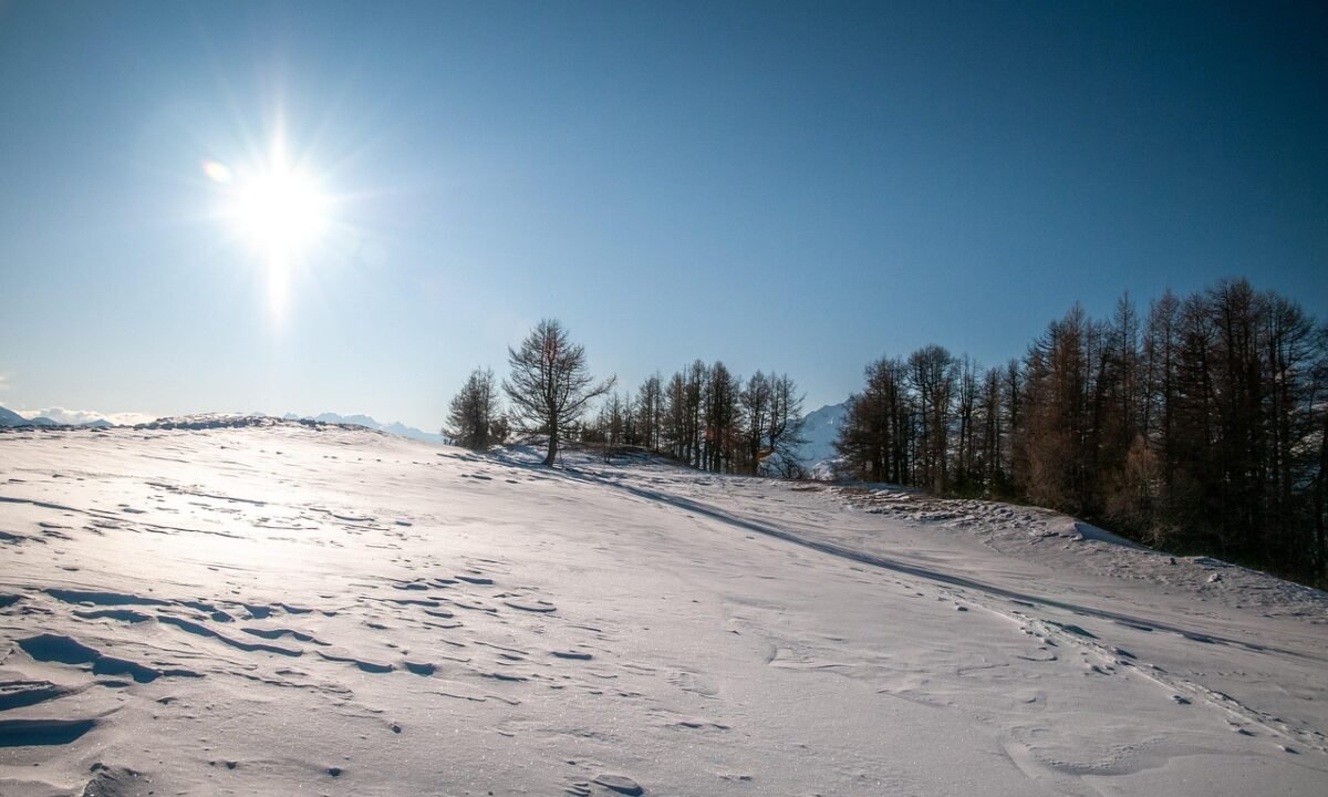 Schneeschuhwandern für Anfängerinnen: Was Sie wirklich brauchen und was Ihnen niemand sagt